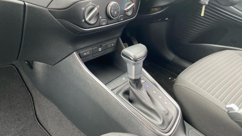 Hyundai i20 1.0T GDi 48V MHD SE Connect 5dr DCT Petrol Hatchback